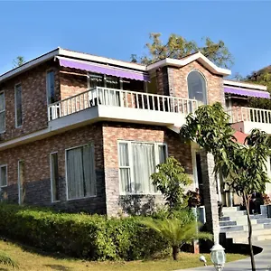 https://park-exotica-resort.udaipurhotels.org